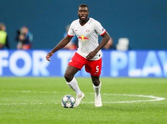 Könnte längere Zeit ausfallen: Dayot Upamecano. Foto: Jan Woitas/zb/dpa Könnte längere Zeit ausfallen: Dayot Upamecano. Foto: Jan Woitas/zb/dpa