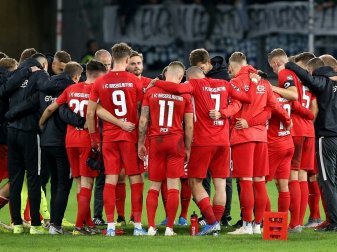 FC Kaiserslautern feiert den zweiten Sieg in Folge FC Kaiserslautern feiert den zweiten Sieg in Folge