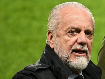 Aurelio De Laurentiis will Neapel-Stars Gehälter kürzen Aurelio De Laurentiis will Neapel-Stars Gehälter kürzen