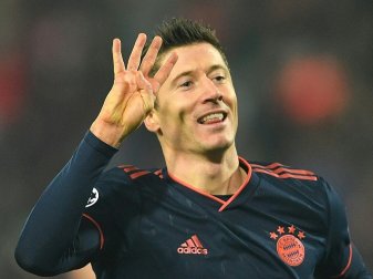 Lewandowski erzielt vier Treffer in 14:31 Minuten Lewandowski erzielt vier Treffer in 14:31 Minuten