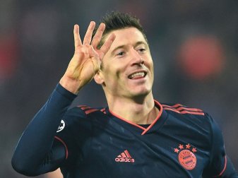 Robert Lewandowski schoss gegen Belgrad vier Tore Robert Lewandowski schoss gegen Belgrad vier Tore