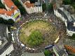 Blick auf die Meisterfeier 2011 am Borsigplatz in Dortmund. Im Mai 2019 jubelten andere. Foto: Victoria Bonn-Meuser/dpa