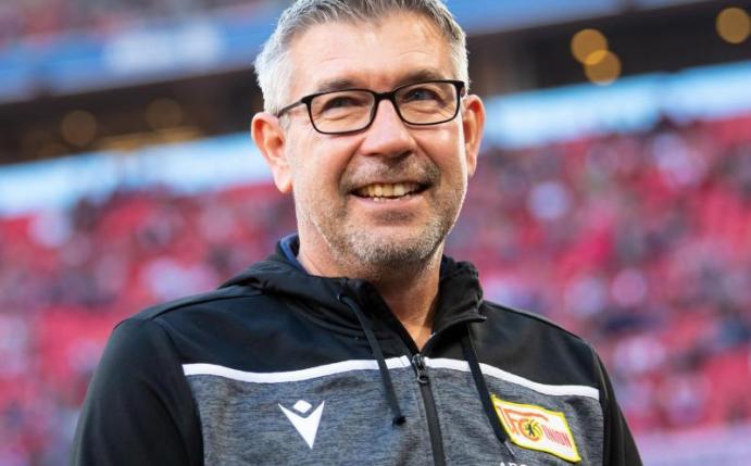 Will auch gegen den FC Schalke die Erfolgsserie von Union Berlin fortsetzen: Trainer Urs Fischer. Foto: Sven Hoppe/dpa