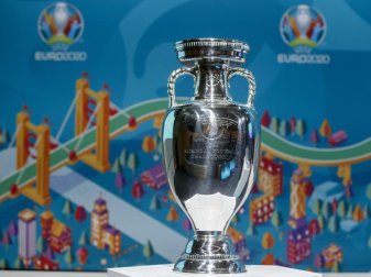 Ab dem 4. Dezember geht für die Fans das Rennen um die EM-Tickets los. Foto: Salvatore Di Nolfi/KEYSTONE/dpa Ab dem 4. Dezember geht für die Fans das Rennen um die EM-Tickets los. Foto: Salvatore Di Nolfi/KEYSTONE/dpa