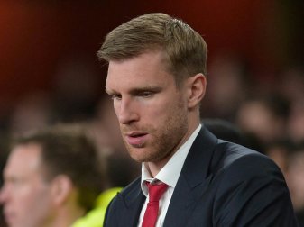 Mertesacker wird Ljungberg als Assistent unterstützen Mertesacker wird Ljungberg als Assistent unterstützen