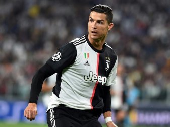 Ronaldos Foulelfmeter reicht nur zum Unentschieden Ronaldos Foulelfmeter reicht nur zum Unentschieden