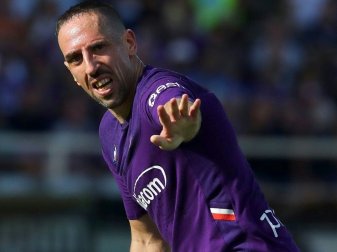 Ribery fällt wegen Knöchelverletzung zwei Wochen aus Ribery fällt wegen Knöchelverletzung zwei Wochen aus
