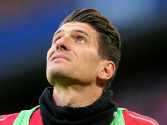 Dreimal getroffen, dreimal Abseits: Mario Gomez Dreimal getroffen, dreimal Abseits: Mario Gomez