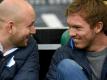 Verstehen sich immer noch gut: Alexander Rosen (l) und Julian Nagelsmann. Foto: Jonas Güttler/dpa