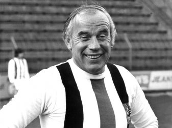 Wäre am 5. Dezember 2019 100 Jahre alt geworden: Hennes Weisweiler, von 1964 bis 1975 Trainer bei der Borussia. Foto: Hans Hemann/dpa Wäre am 5. Dezember 2019 100 Jahre alt geworden: Hennes Weisweiler, von 1964 bis 1975 Trainer bei der Borussia. Foto: Hans Hemann/dpa