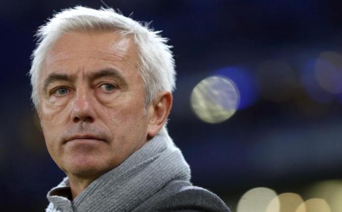 Ist nicht mehr Trainer der Vereinigten Arabischen Emirate: Bert van Marwijk. Foto: Axel Heimken/dpa