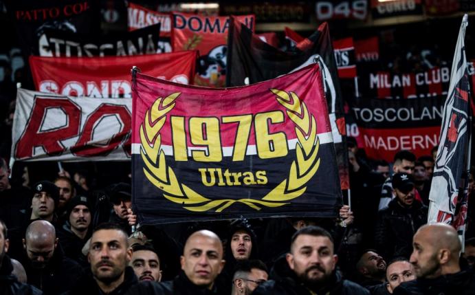 Fans des AC Mailand (Symbolfoto)