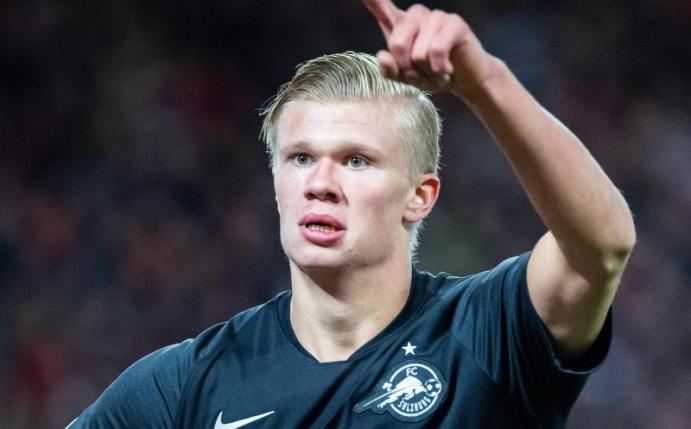 Der Salzburger Torjäger Erling Haaland soll auf dem Wunschzettel von RB Leipzig stehen. Foto: Georg Hochmuth/APA/dpa