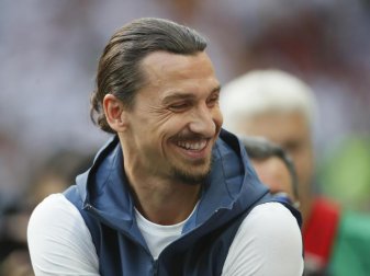 Könnte demnächste im Trikot des AC Mailand spielen: Zlatan Ibrahimovic. Foto: David Klein/CSM via ZUMA Wire/dpa Könnte demnächste im Trikot des AC Mailand spielen: Zlatan Ibrahimovic. Foto: David Klein/CSM via ZUMA Wire/dpa