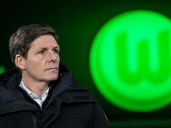 Trainer Oliver Glasner hatte die Wolfsburger Spieler zuletzt kritisiert. Foto: Swen Pförtner/dpa Trainer Oliver Glasner hatte die Wolfsburger Spieler zuletzt kritisiert. Foto: Swen Pförtner/dpa