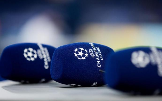 Sky verliert Rechte an der Champions League. Foto: Rolf Vennenbernd/dpa