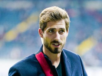 Kevin Trapp fällt wegen einer Schulterverletzung seit über zwei Monaten aus. Foto: Uwe Anspach/dpa Kevin Trapp fällt wegen einer Schulterverletzung seit über zwei Monaten aus. Foto: Uwe Anspach/dpa