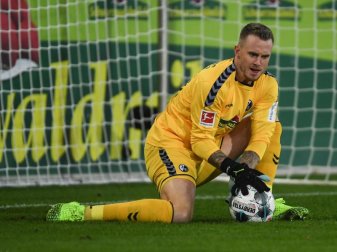 Ersetzt weiter Stammkeeper Schwolow im Tor der Hertha: Mark Flekken. Foto: Patrick Seeger/dpa Ersetzt weiter Stammkeeper Schwolow im Tor der Hertha: Mark Flekken. Foto: Patrick Seeger/dpa