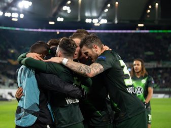 Der VfL Wolfsburg siegte daheim knapp gegen St. Etienne. Foto: Swen Pförtner/dpa Der VfL Wolfsburg siegte daheim knapp gegen St. Etienne. Foto: Swen Pförtner/dpa