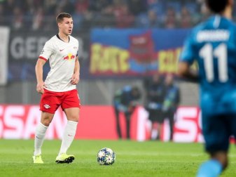 Willi Orban möchte im Februar wieder auf den Fußballplatz zurückkehren. Foto: Jan Woitas/zb/dpa Willi Orban möchte im Februar wieder auf den Fußballplatz zurückkehren. Foto: Jan Woitas/zb/dpa