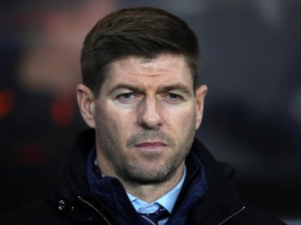 Bleibt Trainer bei den Rangers: Steven Gerrard. Foto: Andrew Milligan/PA Wire/dpa Bleibt Trainer bei den Rangers: Steven Gerrard. Foto: Andrew Milligan/PA Wire/dpa