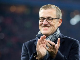 Bekennt sich zur Bundesliga: Bayern-Präsident Herbert Hainer. Foto: Matthias Balk/dpa Bekennt sich zur Bundesliga: Bayern-Präsident Herbert Hainer. Foto: Matthias Balk/dpa