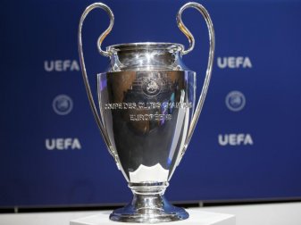 Uefa Vergibt Drei Endspiele Der Champions League St