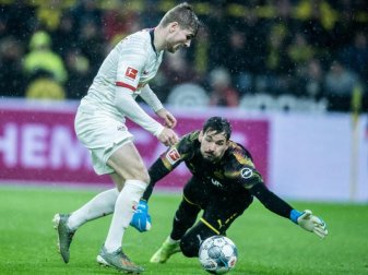 Machte mit Leipzig durch das 3:3 in Dortmund einen großen Schritt Richtung Herbstmeisterschaft: RB-Doppeltorschütze Timo Werner (l). Foto: Marcel Kusch/dpa