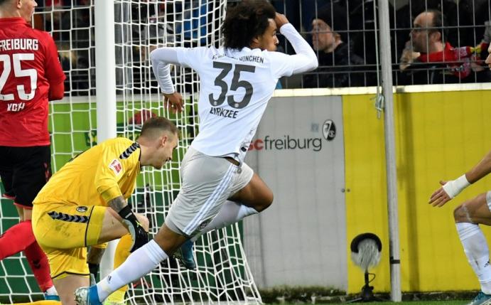 Premierentreffer in der Nachspielzeit: Joshua Zirkzee