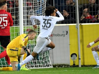 Premierentreffer in der Nachspielzeit: Joshua Zirkzee Premierentreffer in der Nachspielzeit: Joshua Zirkzee
