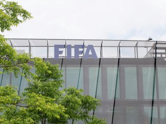 FIFA sperrt Ariel Alvarado lebenslänglich FIFA sperrt Ariel Alvarado lebenslänglich