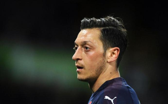 Hat derzeit viel Ärger beim FC Arsenal: Mesut Özil. Foto: Rui Vieira/AP/dpa