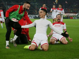 Erik Thommy (vorne) sichert der Fortuna drei Punkte Erik Thommy (vorne) sichert der Fortuna drei Punkte