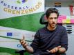 Karlos El-Khatib ist der Leiter des Projektes «Fußball Grenzenlos». Foto: Carsten Koall/dpa