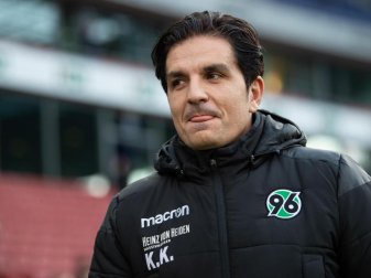 Bereitet sein Team in heimischen Gefilden auf die Rückrunde vor: 96-Coach Kenan Kocak. Foto: Swen Pförtner/dpa