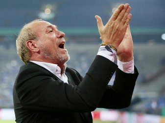 SGE-Präsident Fischer will Fan-Marke von 100.000 knacken SGE-Präsident Fischer will Fan-Marke von 100.000 knacken
