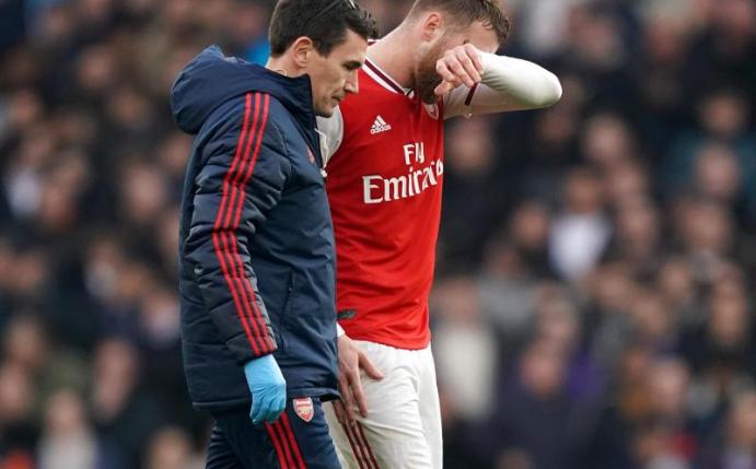 Arsenals Calum Chambers hat sich am Knie verletzt. Foto: John Walton/PA Wire/dpa