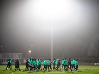 Die Mannschaft des SV Werder Bremen beim Trainingsauftakt. Foto: Sina Schuldt/dpa Die Mannschaft des SV Werder Bremen beim Trainingsauftakt. Foto: Sina Schuldt/dpa