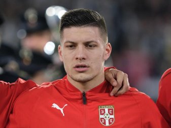 Luka Jovic wird von Serbiens Nationaltrainer hart kritisiert. Foto: Peter Steffen/dpa Luka Jovic wird von Serbiens Nationaltrainer hart kritisiert. Foto: Peter Steffen/dpa