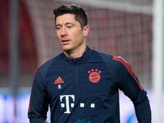 Fährt nach seiner Leistenoperation nicht mit ins Trainingslager von Bayern München: Robert Lewandowski. Foto: Sven Hoppe/dpa