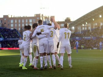 Real Madrid setzt sich beim FC Getafe mit 3:0 durch Real Madrid setzt sich beim FC Getafe mit 3:0 durch