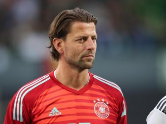 Ex-Bundesligatorwart Roman Weidenfeller bezeichnet Nübels Entscheidung als mutig. Foto: Daniel Karmann/dpa Ex-Bundesligatorwart Roman Weidenfeller bezeichnet Nübels Entscheidung als mutig. Foto: Daniel Karmann/dpa