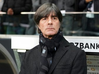 Löw hofft auf Einsatzzeiten für Bayern-Neuzugang Nübel Löw hofft auf Einsatzzeiten für Bayern-Neuzugang Nübel