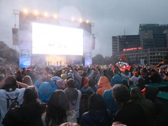 Für die EM sollen die Lärmschutzregeln bei öffentlichen Freiluftübertragungen gelockert werden. Foto: Paul Weidenbaum/dpa Für die EM sollen die Lärmschutzregeln bei öffentlichen Freiluftübertragungen gelockert werden. Foto: Paul Weidenbaum/dpa