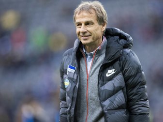 Klinsmann trotz Diskussion um Trainer-Lizenz gelassen Klinsmann trotz Diskussion um Trainer-Lizenz gelassen