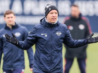 Könnte jüngster Meistertrainer in der Bundesliga mit dem jüngsten Verein in der Bundesliga werden: Julian Nagelsmann. Foto: Jan Woitas/zb/dpa Könnte jüngster Meistertrainer in der Bundesliga mit dem jüngsten Verein in der Bundesliga werden: Julian Nagelsmann. Foto: Jan Woitas/zb/dpa