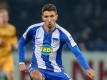 Hertha-Profi Marko Grujic trifft gegen die Bayern auf einen alten Bekannten. Foto: Andreas Gora/dpa