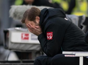 Werder-Trainer Florian Kohfeldt muss sich Gedanken über sein Personal machen. Foto: Bernd Thissen/dpa Werder-Trainer Florian Kohfeldt muss sich Gedanken über sein Personal machen. Foto: Bernd Thissen/dpa