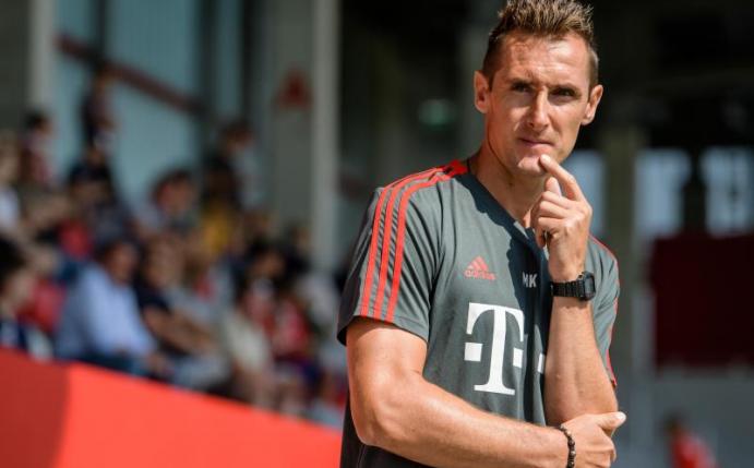 Vermisst bei vielen Nachwuchsfußballern den letzten Biss: Miroslav Klose. Foto: Matthias Balk/dpa