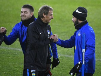 Plattenhardt schwärmt über Klinsmann als Hertha-Trainer Plattenhardt schwärmt über Klinsmann als Hertha-Trainer